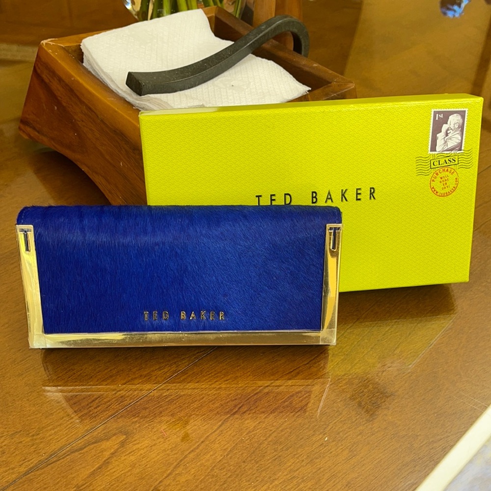 TED BAKER WALLET CLUTCH